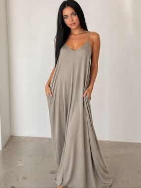 EUC Lovestitch Weekend Mila Maxi Dress Gauze Flowy M/L Cement Gray!